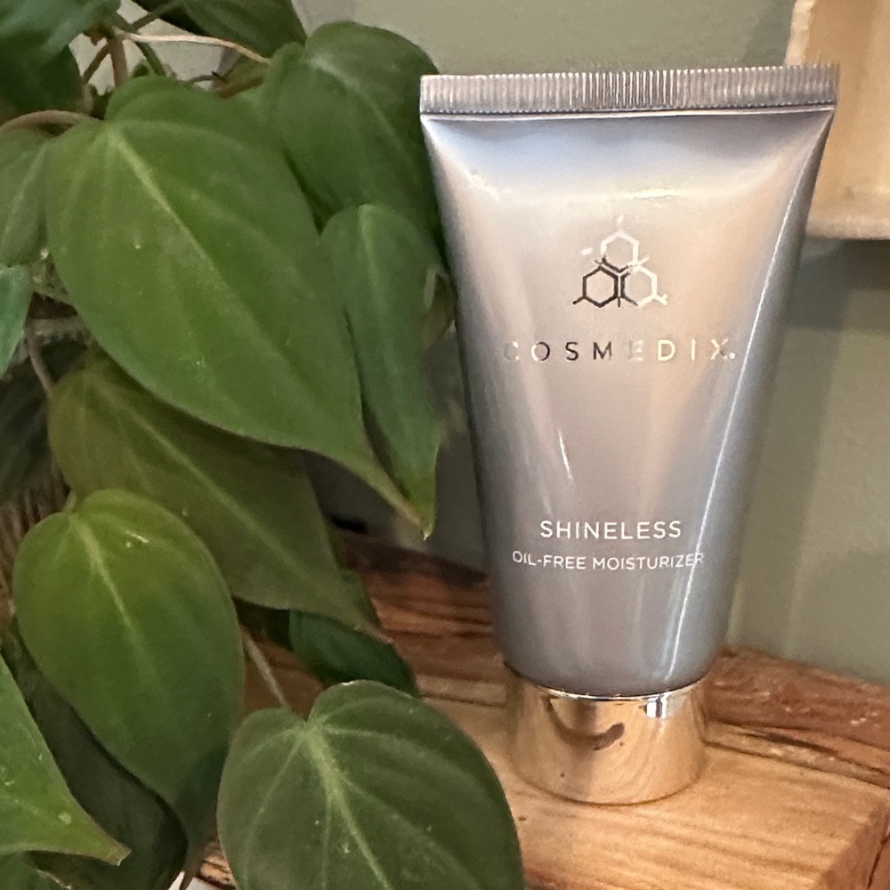 ✨NIB ✨ COSMEDIX Shineless Oil-Free Moisturizer